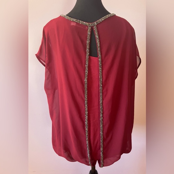 Ricki’s burgundy short sleeved top with split back Size L - Picture 2 of 6